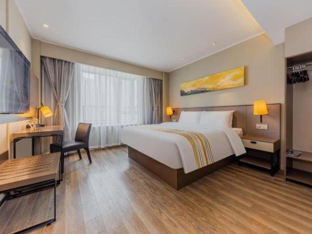 Home Inn Plus Shanghai New International Expo Center Yushan Road Yuanshen Sports Buitenkant foto