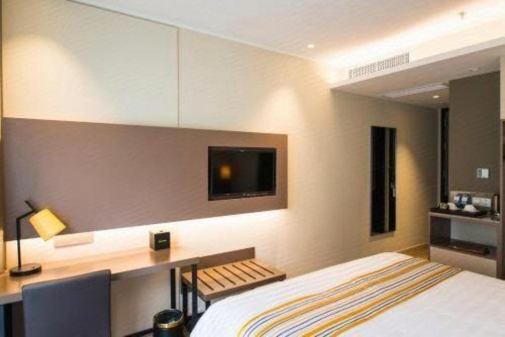 Home Inn Plus Shanghai New International Expo Center Yushan Road Yuanshen Sports Buitenkant foto