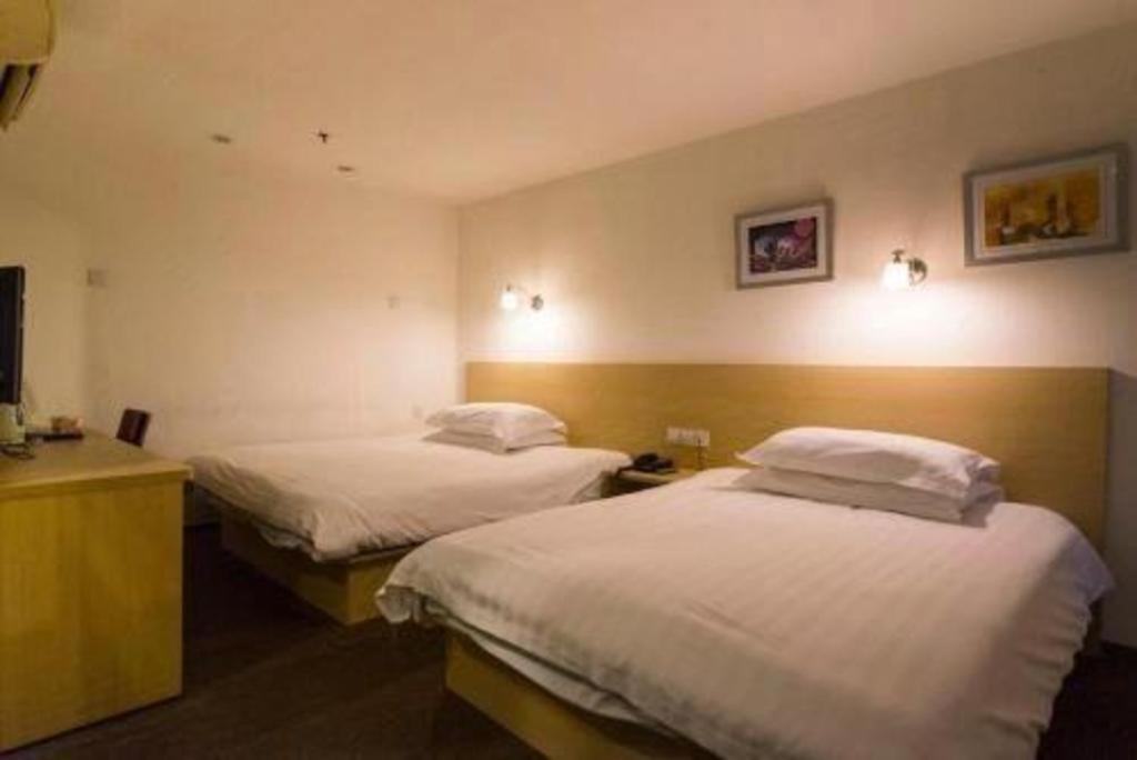 Home Inn Plus Shanghai New International Expo Center Yushan Road Yuanshen Sports Buitenkant foto