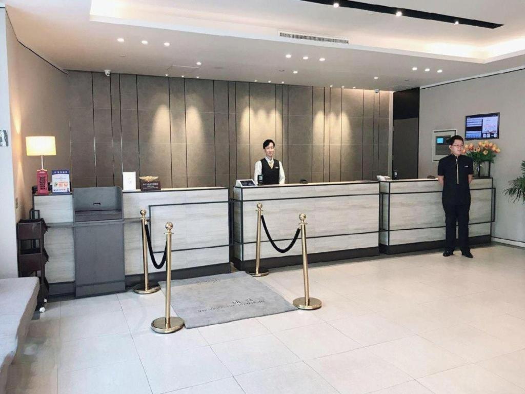 Home Inn Plus Shanghai New International Expo Center Yushan Road Yuanshen Sports Buitenkant foto